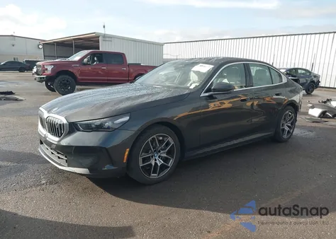 2024 BMW I5 Edrive40 из США, поврежденный, VIN WBY33FK01RCR33274